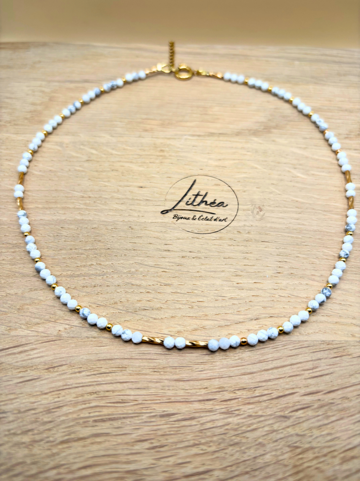 Collier Agatha Doré